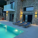 Luxury Ponti Hill Z Widokiem Na Morze Villa Vaszilikí