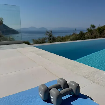 Luxury Ponti Hill Z Widokiem Na Morze ヴァシリキ